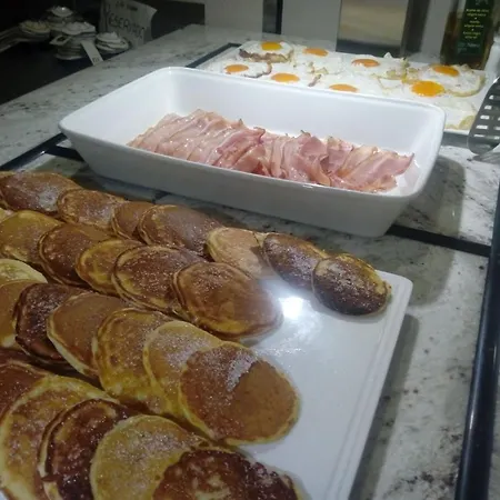 Pineiro 2 Estrellas Superior Hotel