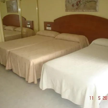 Piñeiro 2 Estrellas Superior Hotel 2*