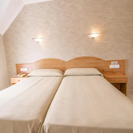 ホテル Pineiro 2 Estrellas Superior Playa de la Lanzada