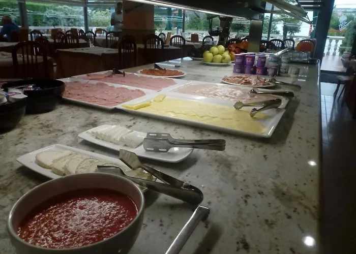 Pineiro 2 Estrellas Superior 2*