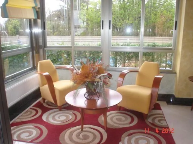 Otel Pineiro 2 Estrellas Superior