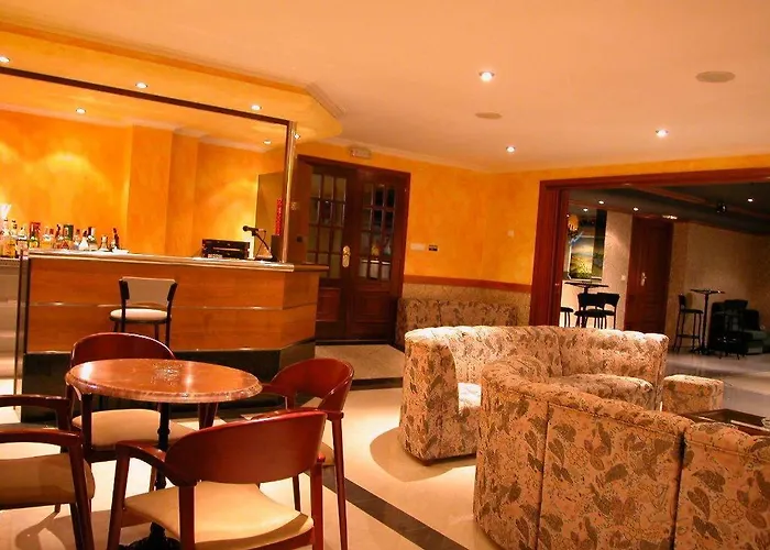 Pineiro 2 Estrellas Superior Hotel